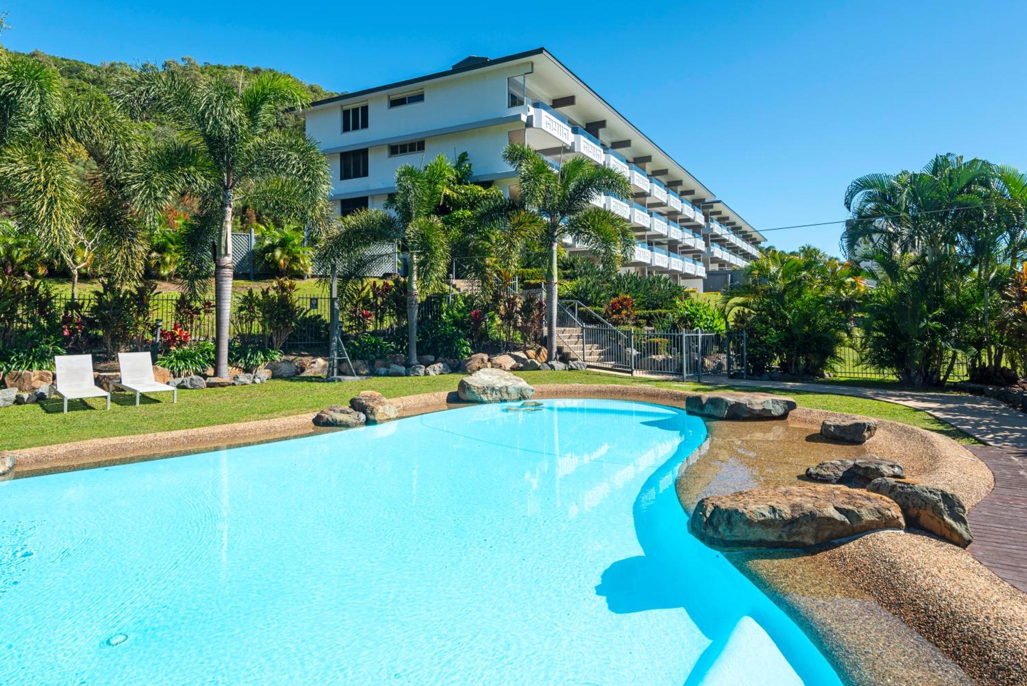 Lagoon Beachfront Lodge 202 On Hamilton Island By Hamorent Exterior photo